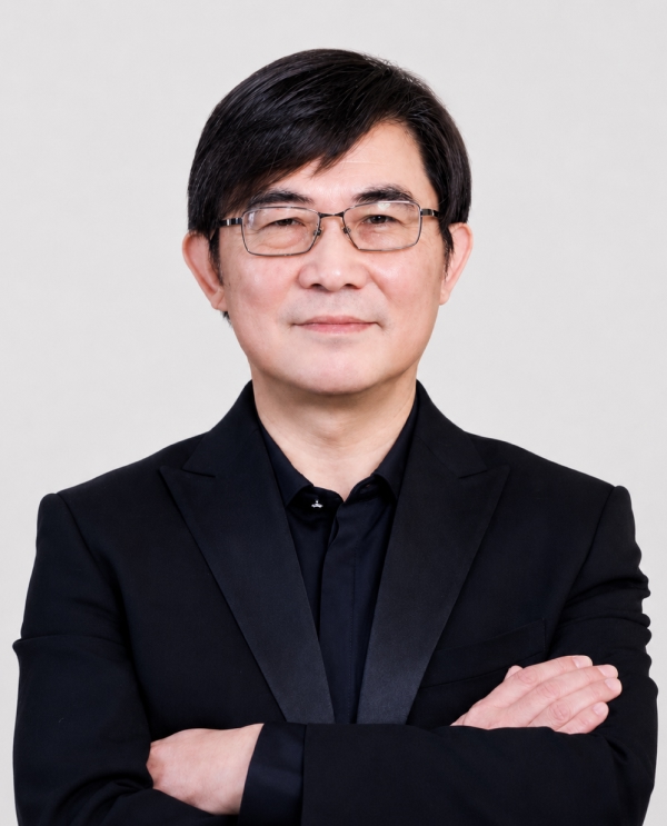 Prof Minhan Dai